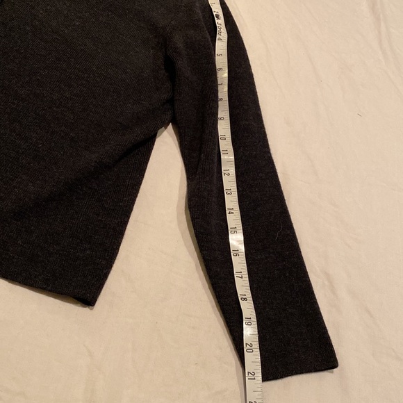 Great Vintage Pendleton dark grey wool cardigan, LP - Picture 7 of 9